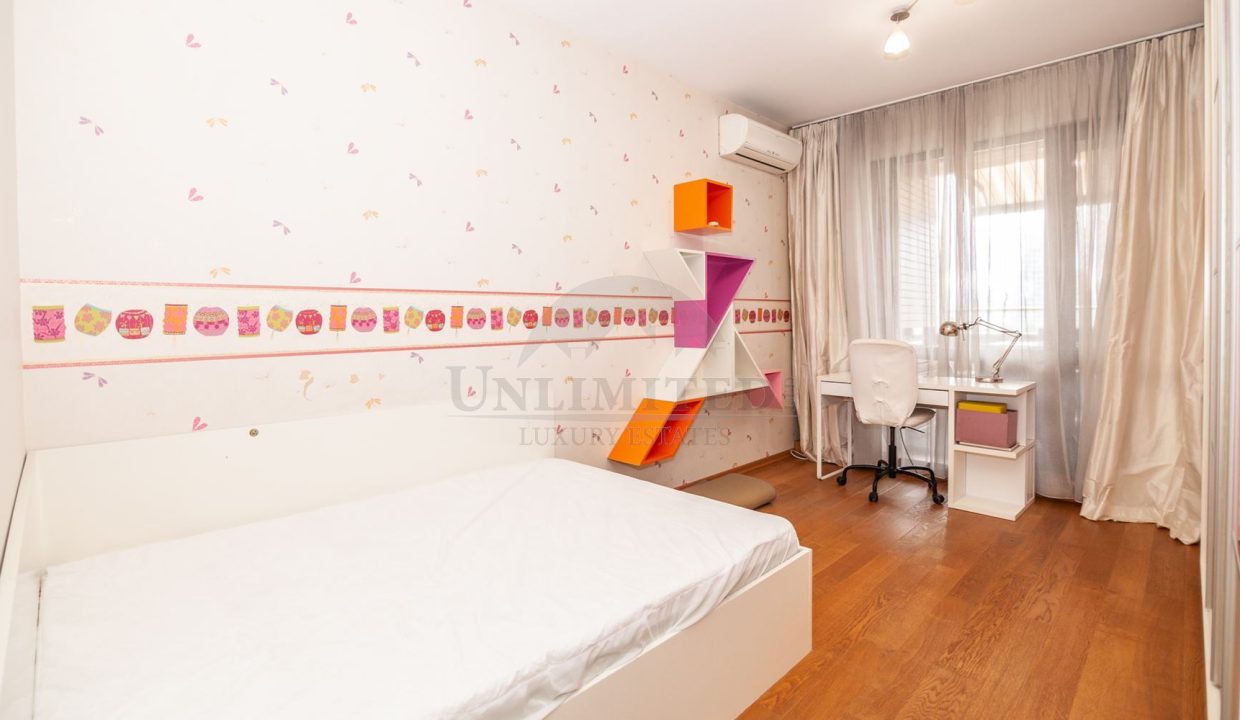 1fd53975-e0d7-4637-9443-b076007769c4.jpg