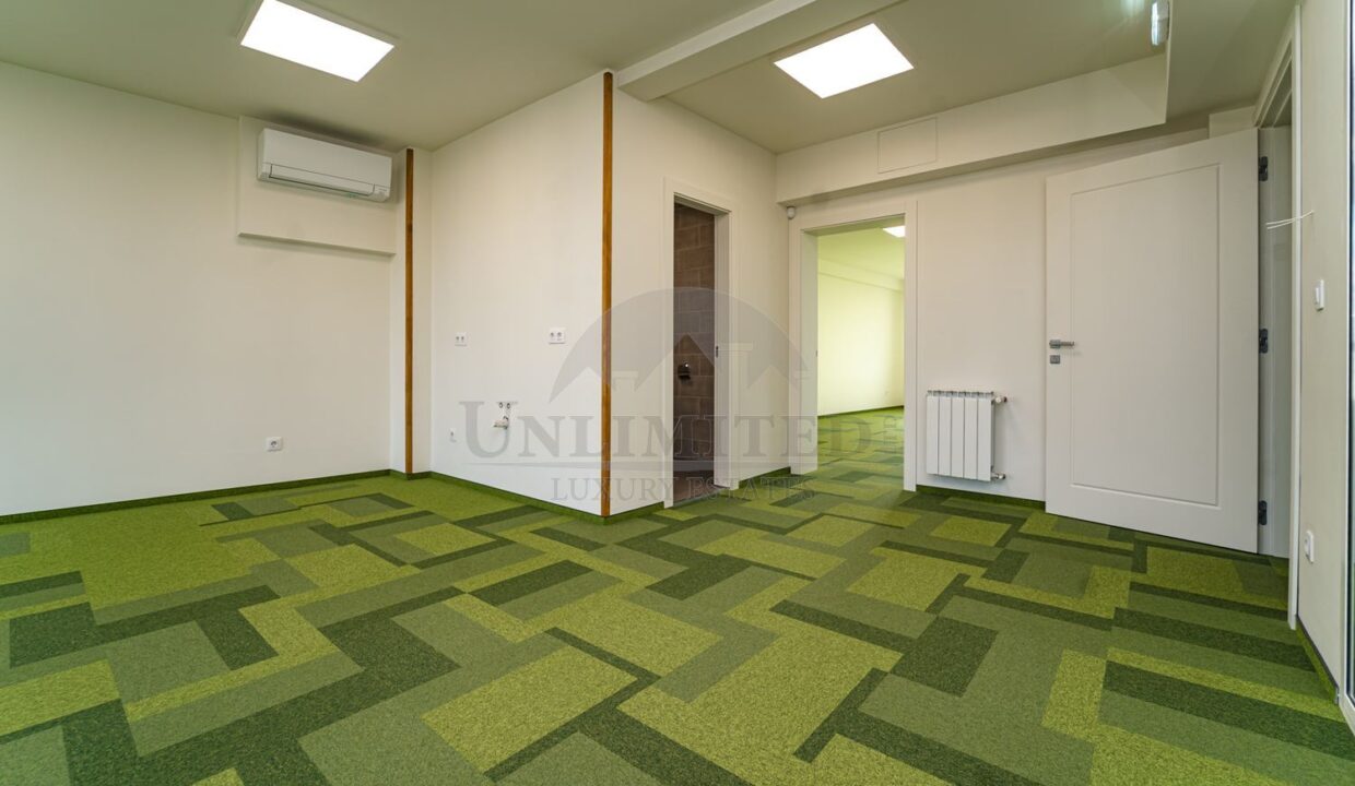 293ffb49-0ab4-4966-b8ce-b398007b3cb7.jpg