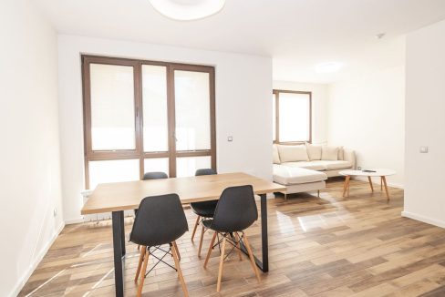 3084f294-bd32-4bd8-afd0-b09200a7e7e6.jpg