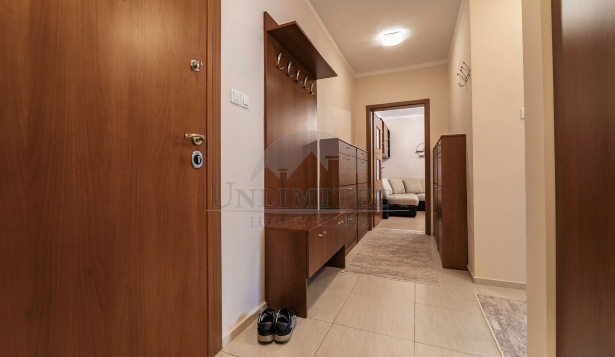 3207b206-fac9-4f89-870d-b45a00984ac3.jpg