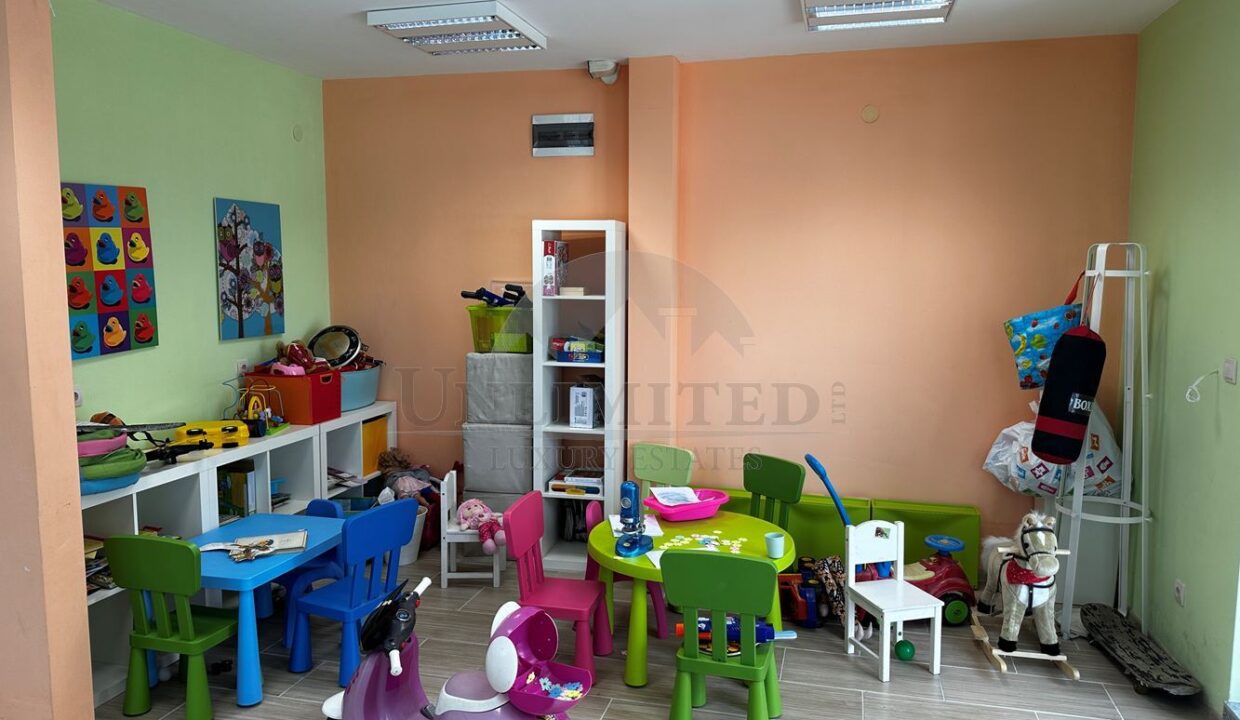 7b3cb652-74cb-47ff-8408-b2ba00afa4ea.jpg