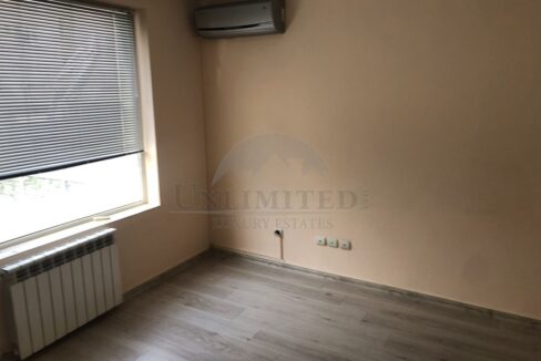 86f38408-c40d-4adc-aa17-b2f3009e208a.jpg