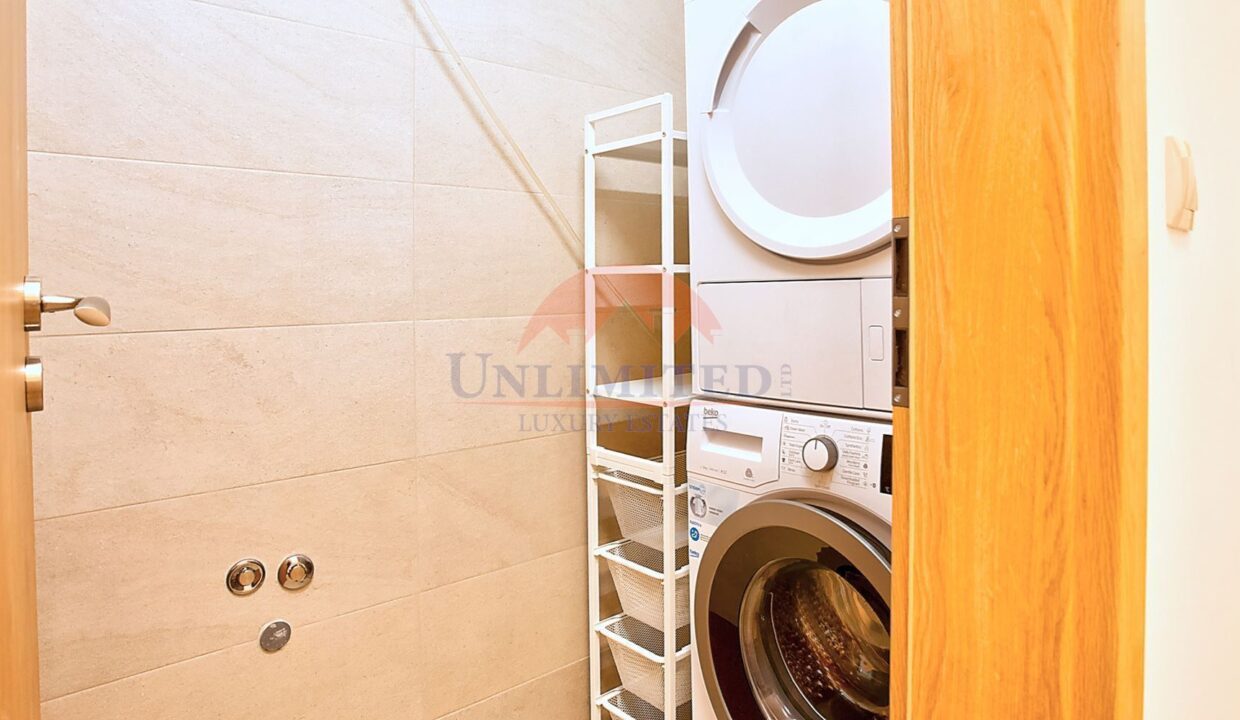 ae7115df-bf19-4bd2-911d-ac0700d0c1e7.jpg