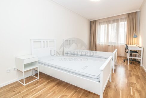 df1ce17d-ee34-433f-bd31-b2ed00aeed1f.jpg