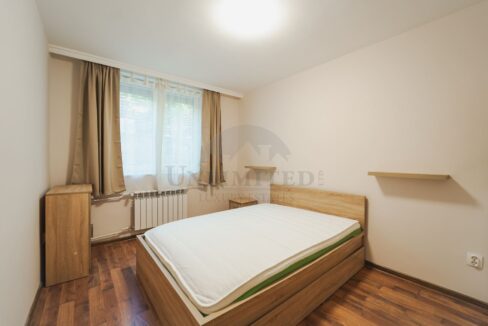 ecdc9e4d-96a1-481a-95e2-b309011f5378.jpg