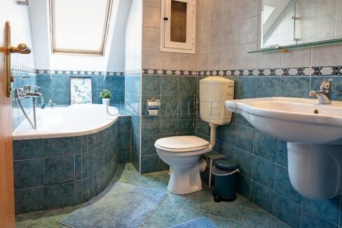 140-381-76393365-2ebd-4691-adef-ae6000f1dce2.jpeg