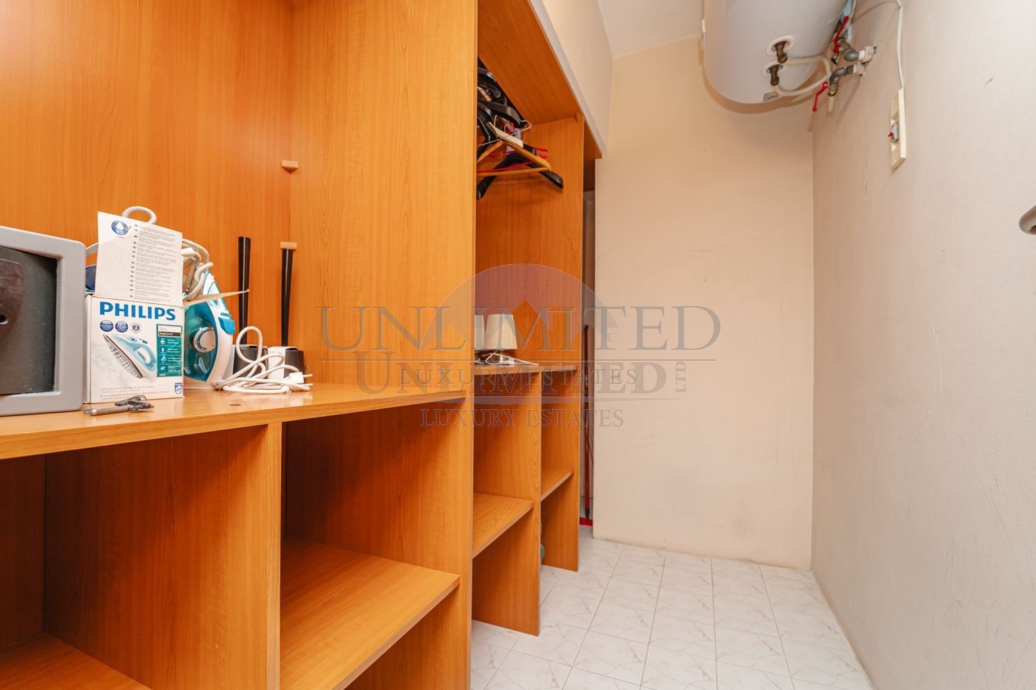 45bb86d8-20aa-4fee-af90-b3aa009a726d.jpg