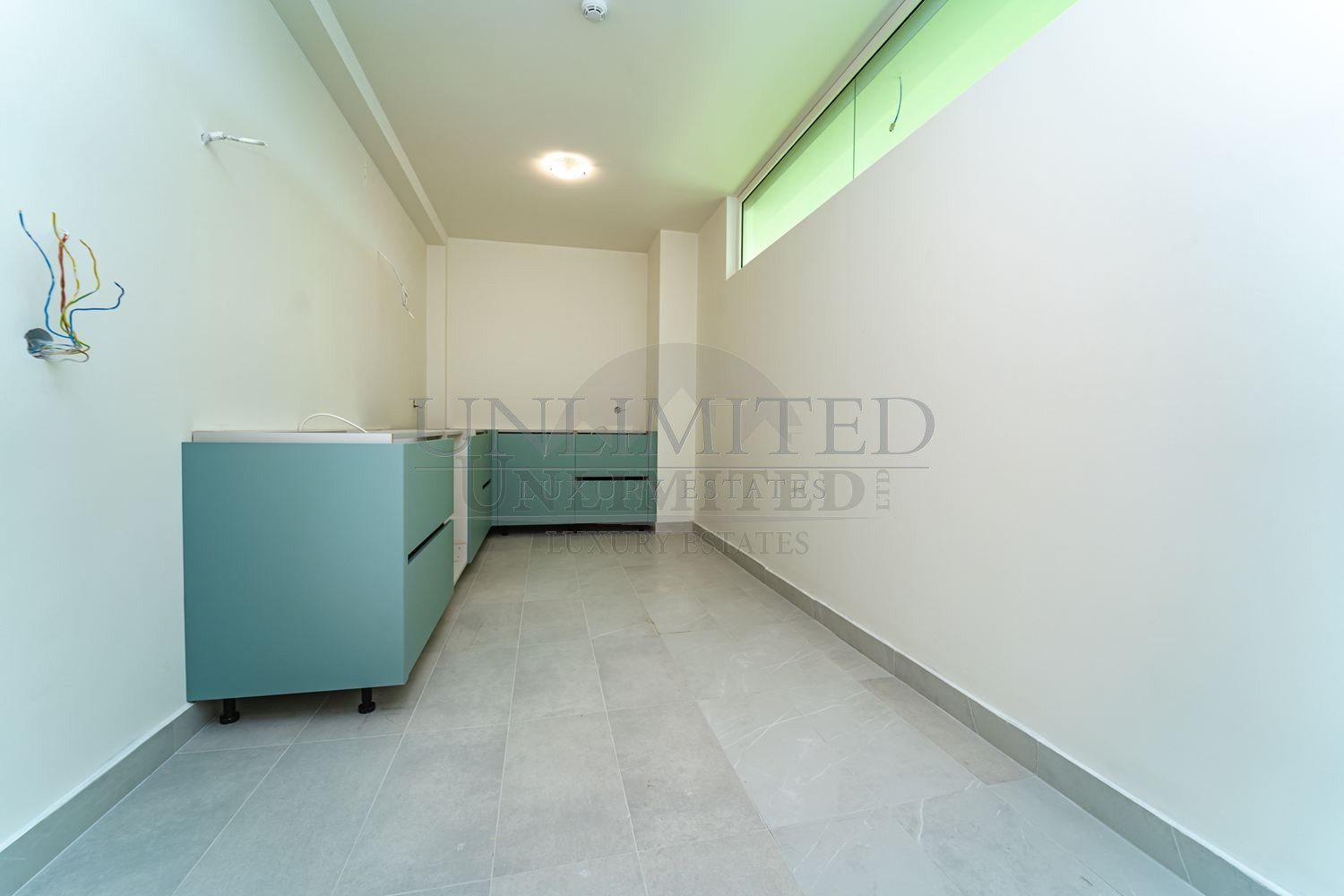 7ed7edc6-c0be-485d-93e9-b398007b131a.jpg